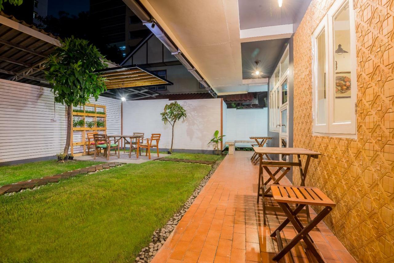 T Smy House Hostel กรุงเทพมหานคร ภายนอก รูปภาพ